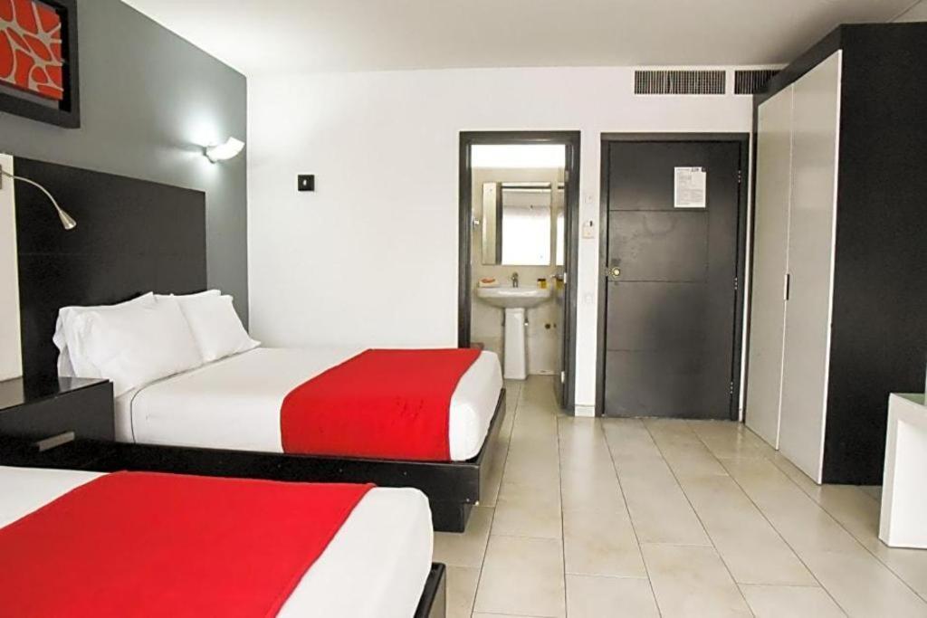 Hotel Portonovo Plaza Expo سابوبان المظهر الخارجي الصورة